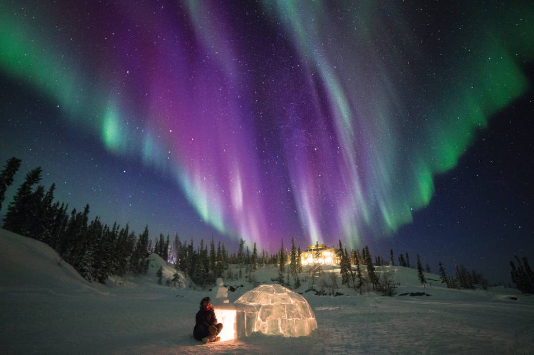 Make your own igloo during a winter Northern Lights Eco Escape | <i>Martina Gebrovska</i>
