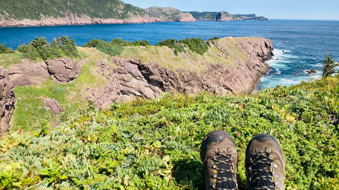 Lunch break with a breathtaking view of the Atlantic Ocean | <i>Caroline Mongrain</i>