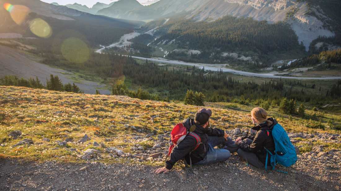 View of the Icefields Parkway from Parker Ridge, AB | Ben Morin, Parks Canada