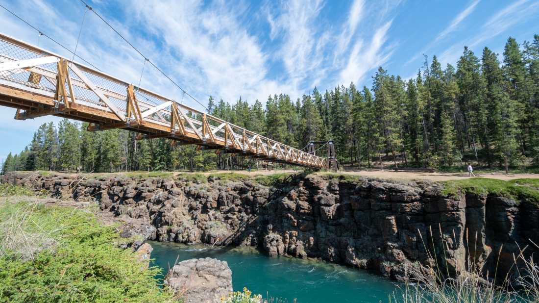 Cross the Yukon River on the historic suspension bridge at Miles Canyon | Gov't of Yukon