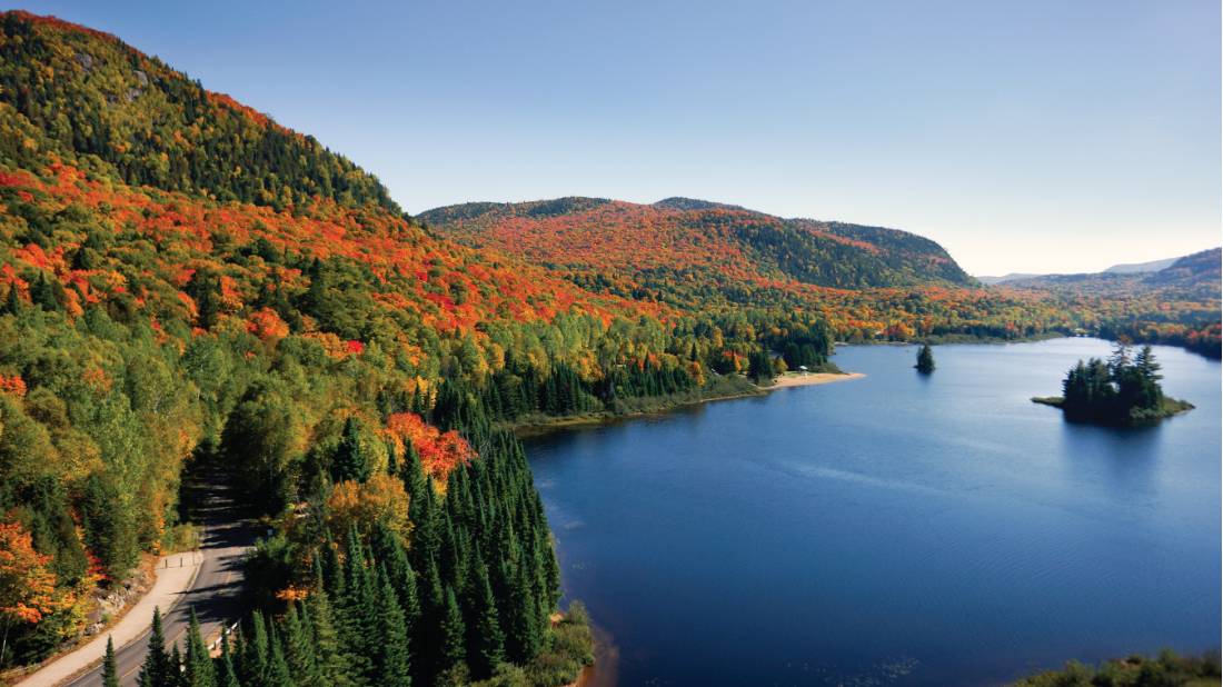 Autumn in Mont-Tremblant | <i>@tourismeLaurentides</i>