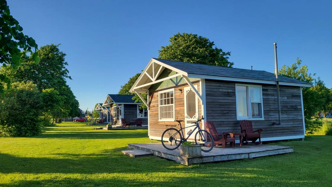 Settle in at the cabin just in time for the golden hour | <i>Sherry Ott</i>